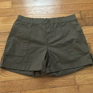 Women’s Social Standard by Sanctuary Army Green Shorts - Sz. XS